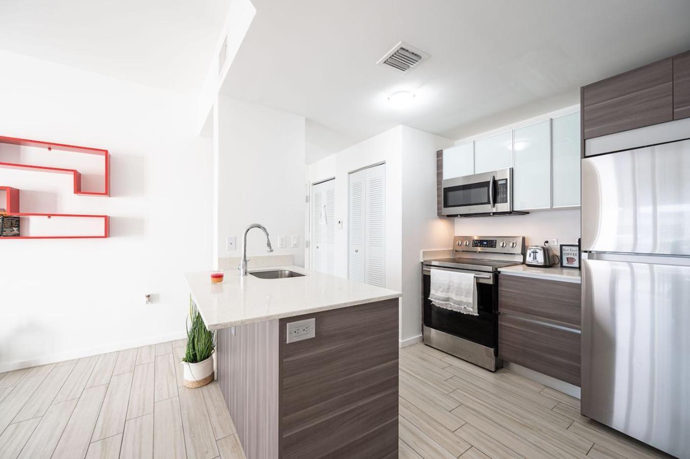 Subtle 2 Bed In Edgewater Downtown With Free Parking Leilighet Miami Eksteriør bilde