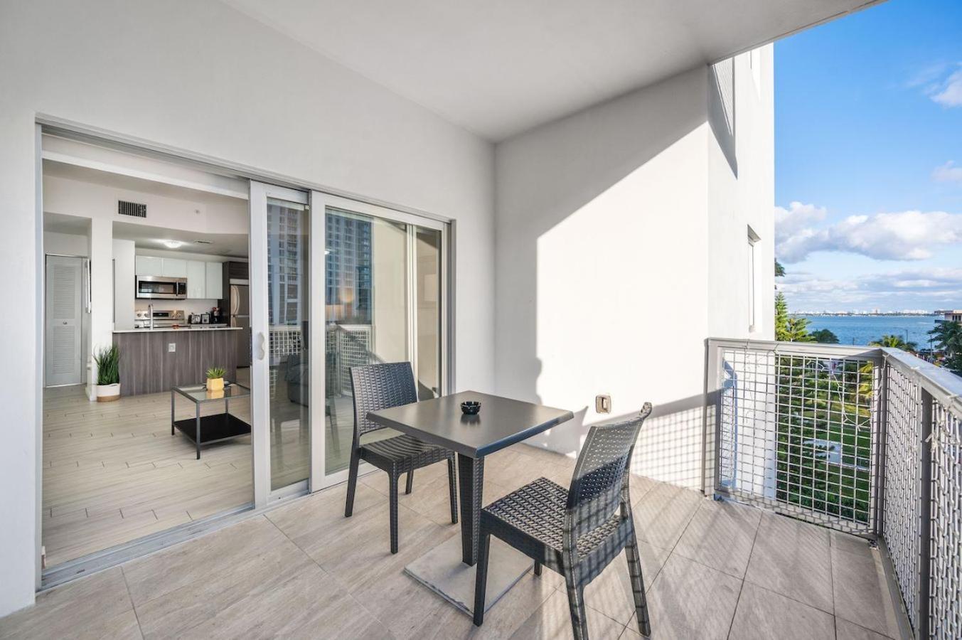 Subtle 2 Bed In Edgewater Downtown With Free Parking Leilighet Miami Eksteriør bilde